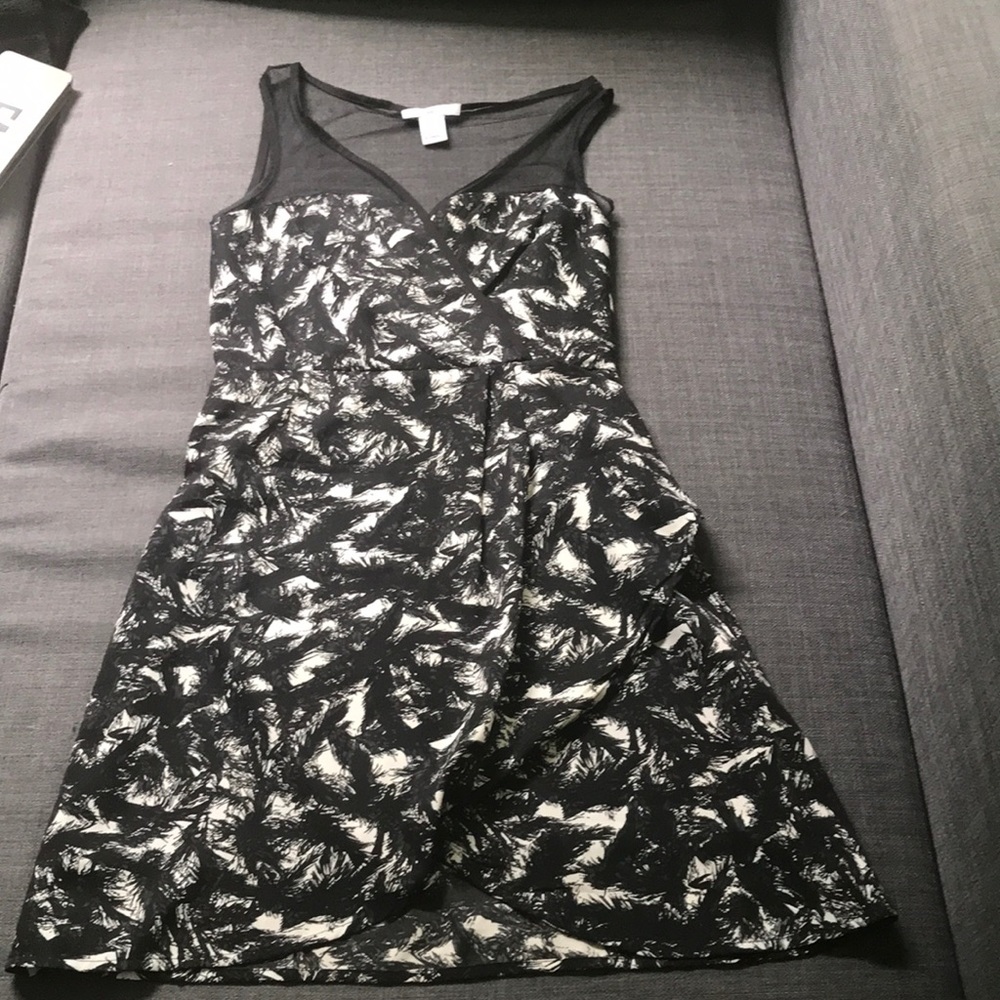 Super sexy black and white dress